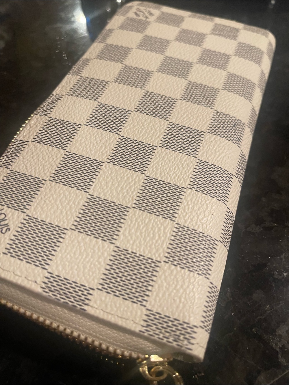 Checkered Zip Wallet in White & Gray with compartment for bills credit cards - Picture 7 of 11